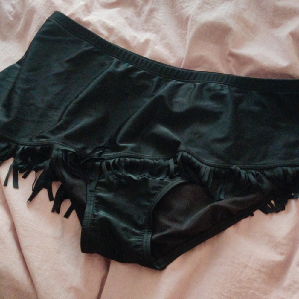 Swimsuits for all bottoms